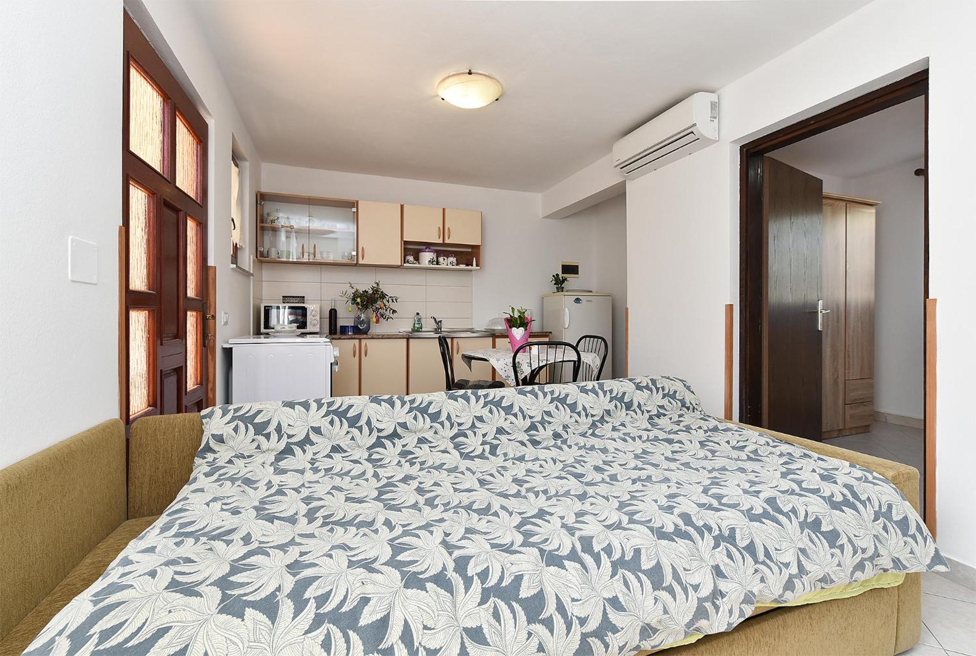 2315 Apartment *