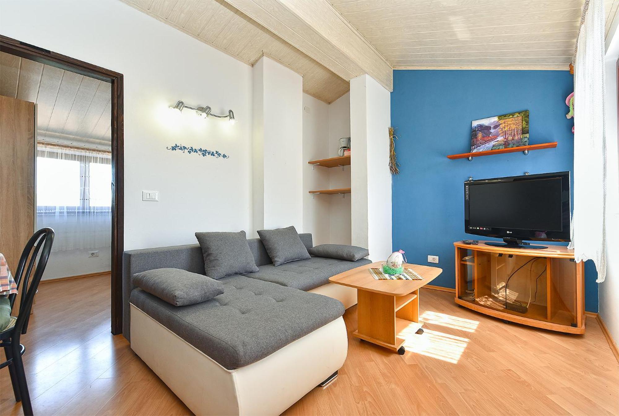 2315 Apartment *
